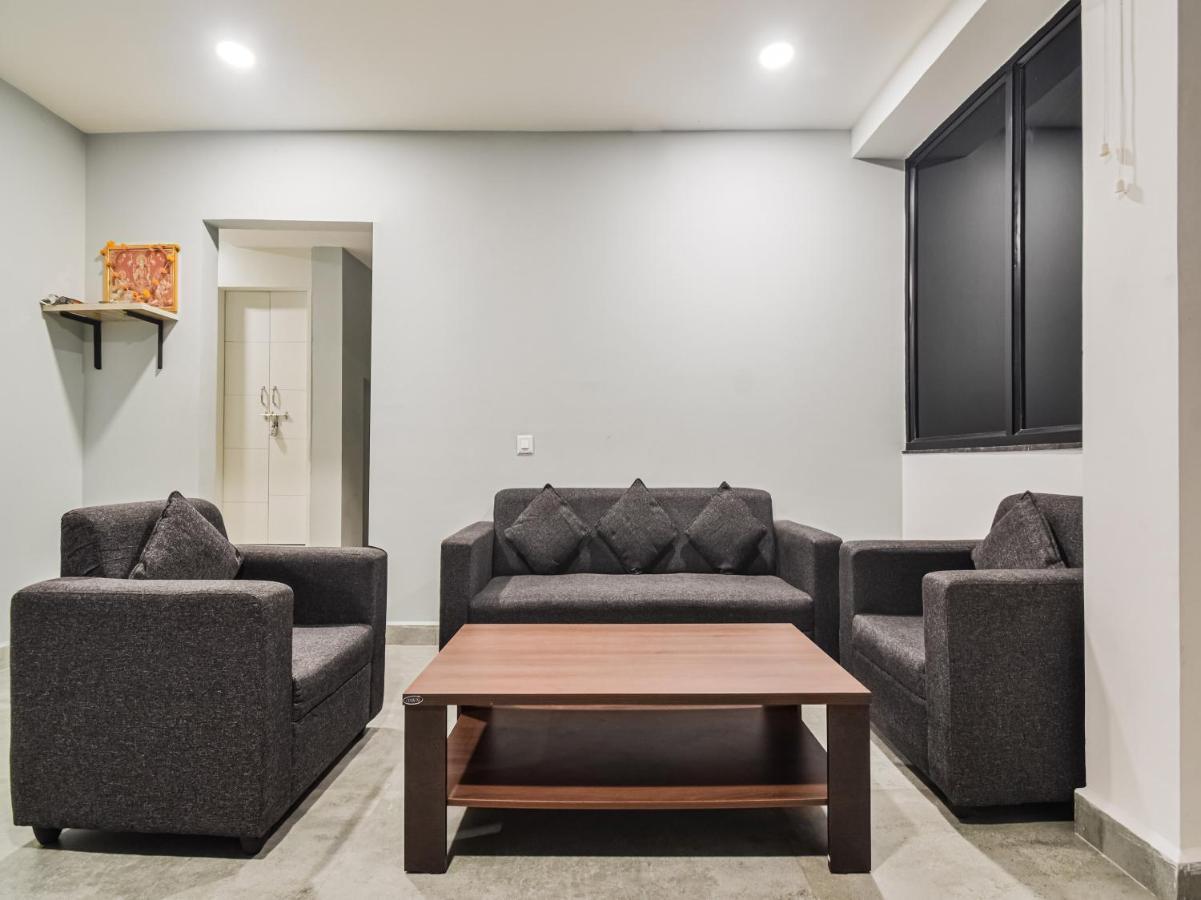 Oyo Townhouse 498 Hotel Western 那格浦尔 外观 照片