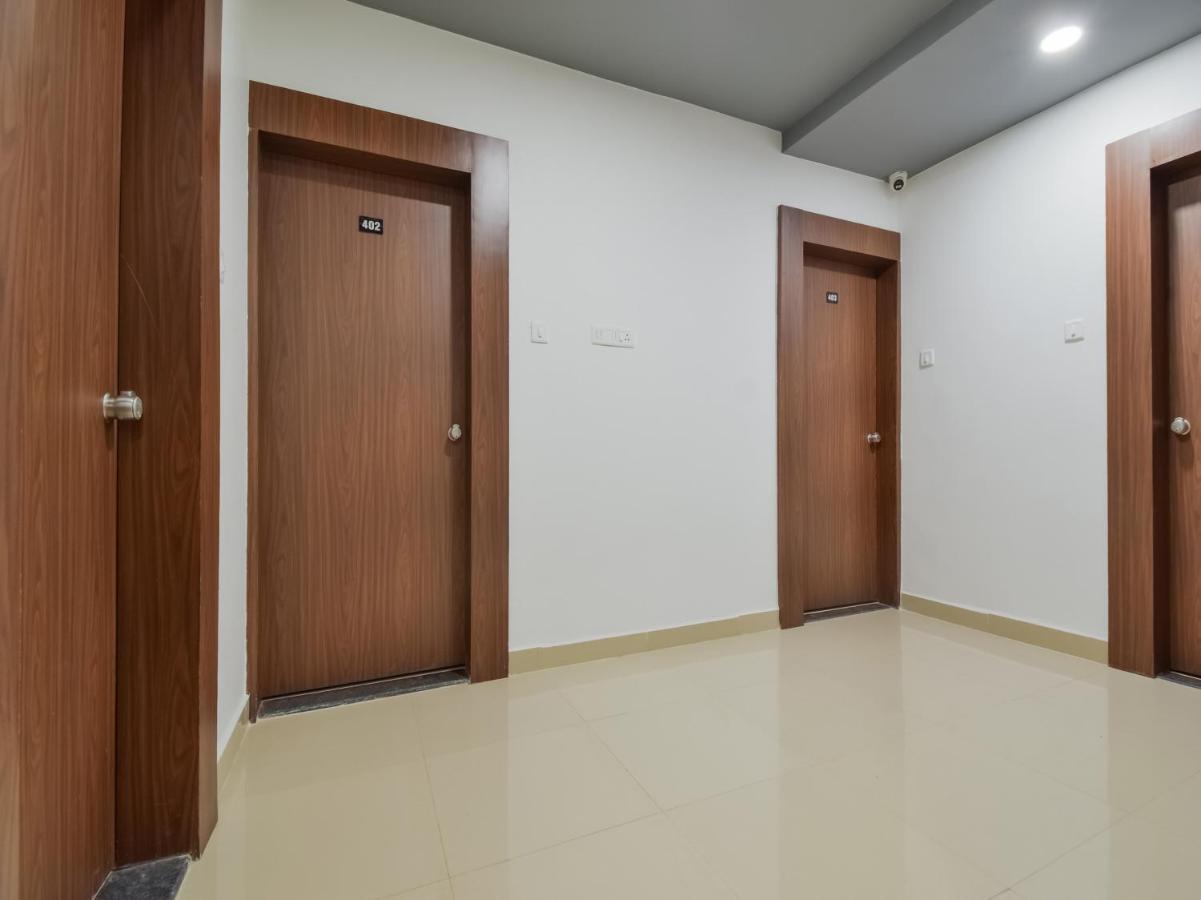Oyo Townhouse 498 Hotel Western 那格浦尔 外观 照片