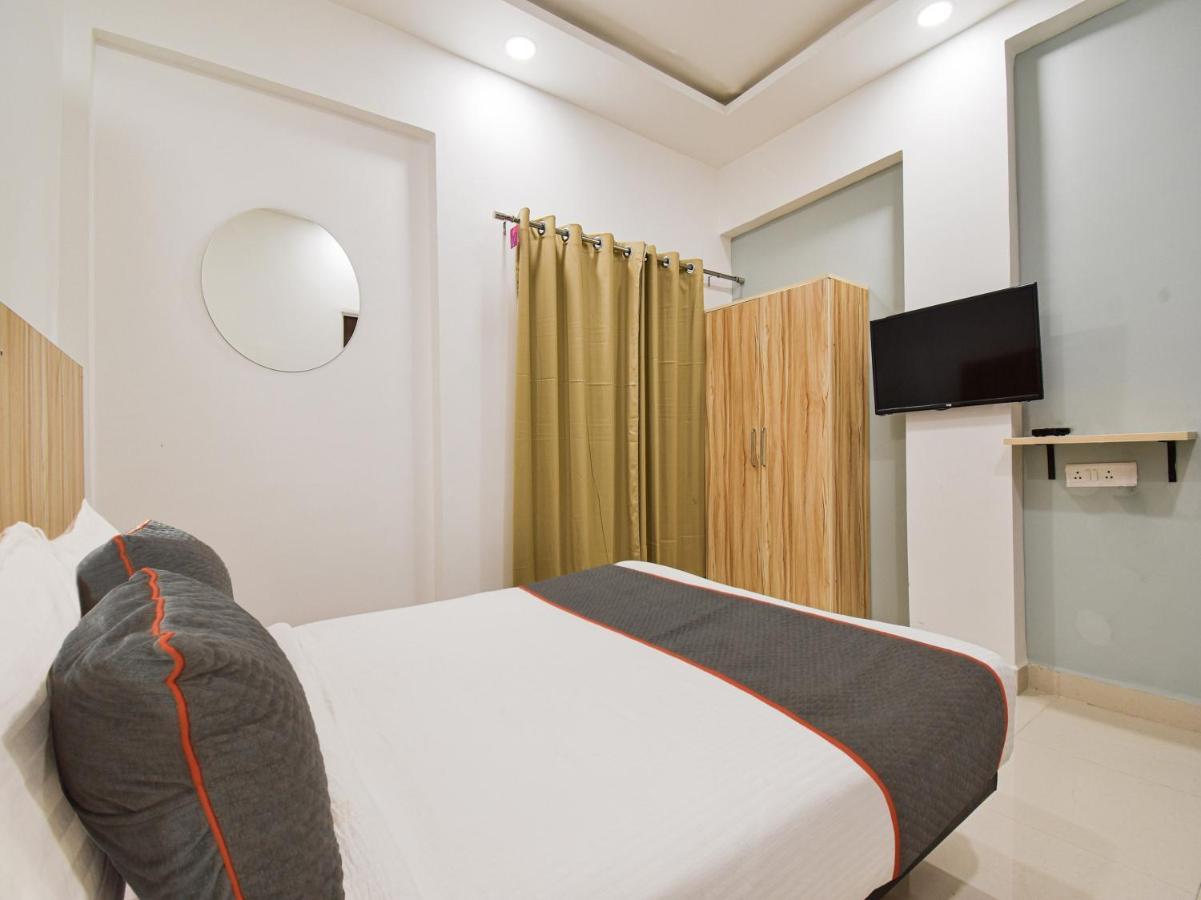 Oyo Townhouse 498 Hotel Western 那格浦尔 外观 照片