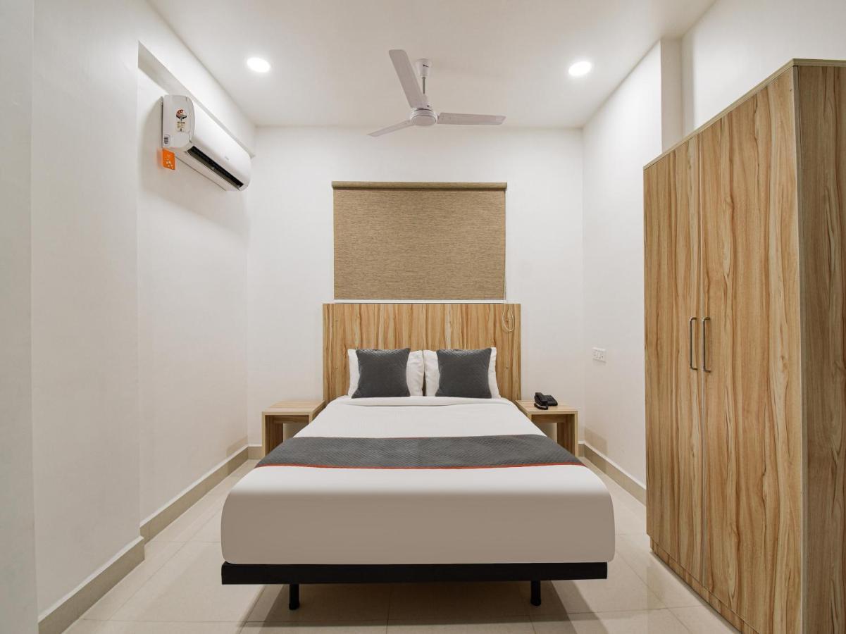 Oyo Townhouse 498 Hotel Western 那格浦尔 外观 照片